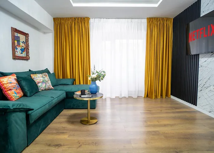 Top Location - Contemporary Parliament View - 2Br