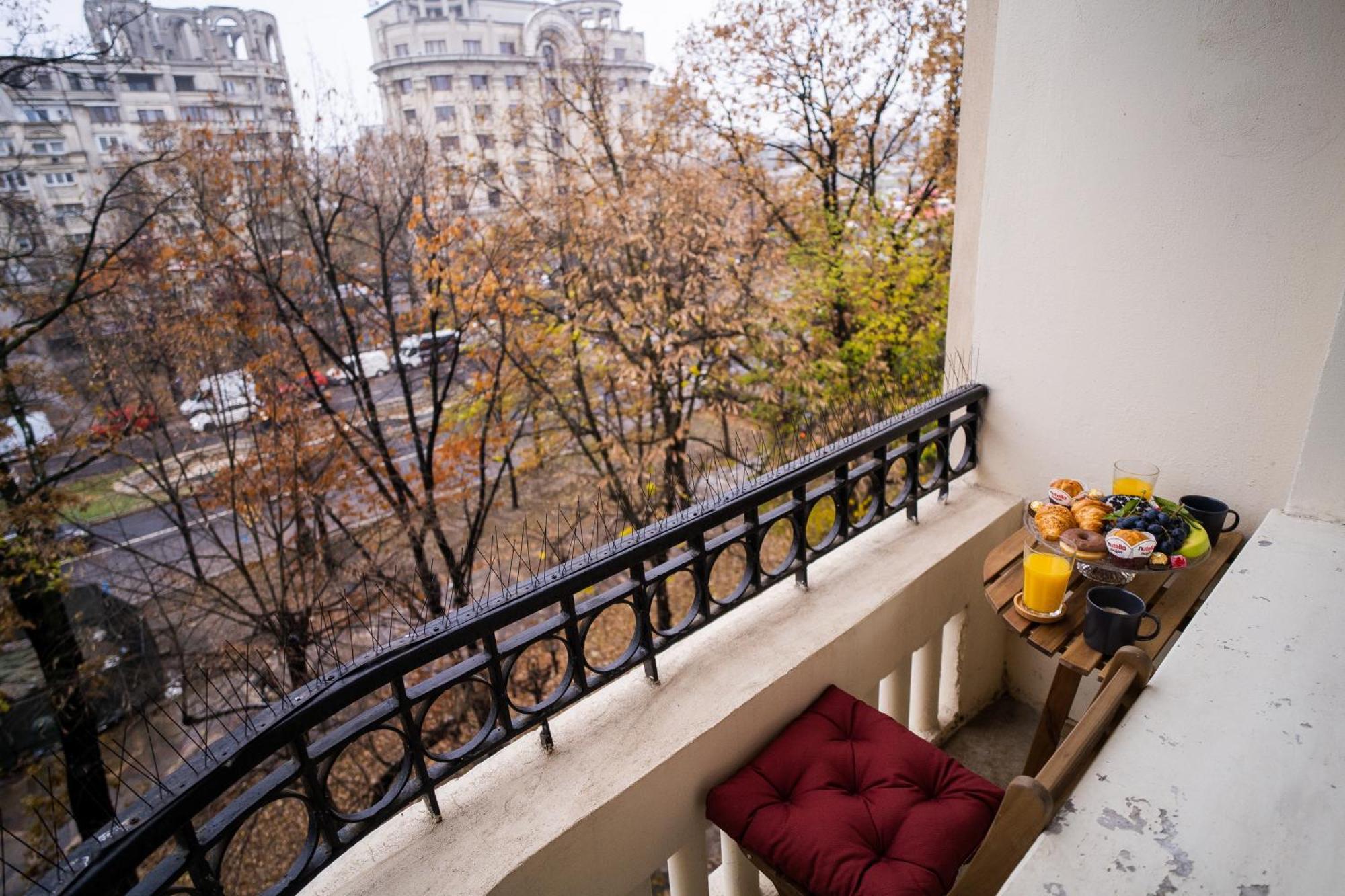 Apartment Location - Contemporary Parliament View - 2br *