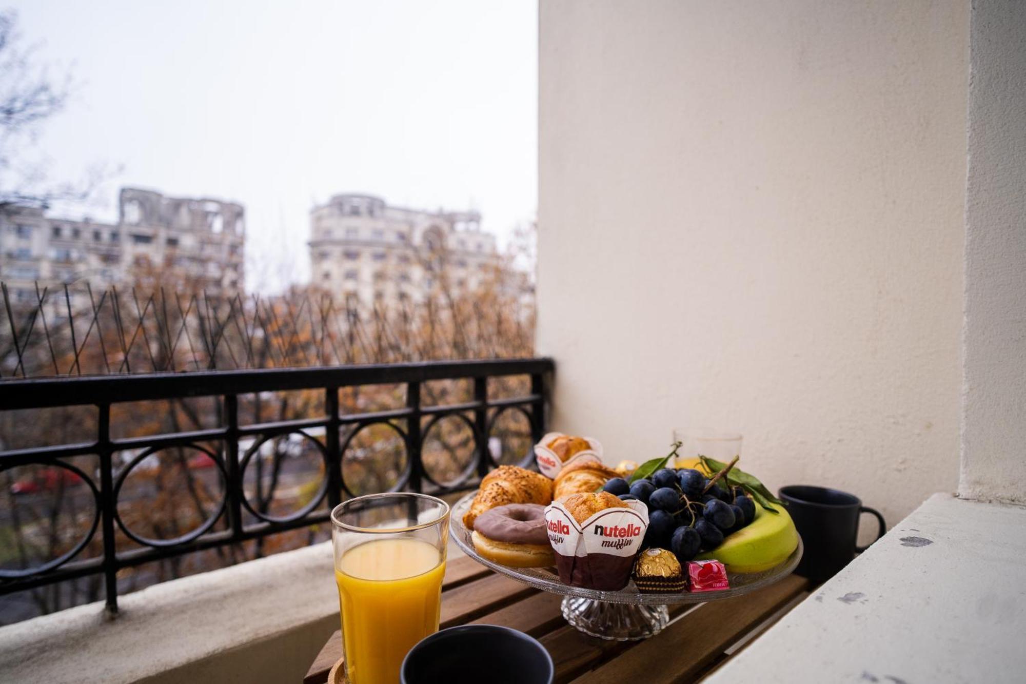 Apartment Location - Contemporary Parliament View - 2br *